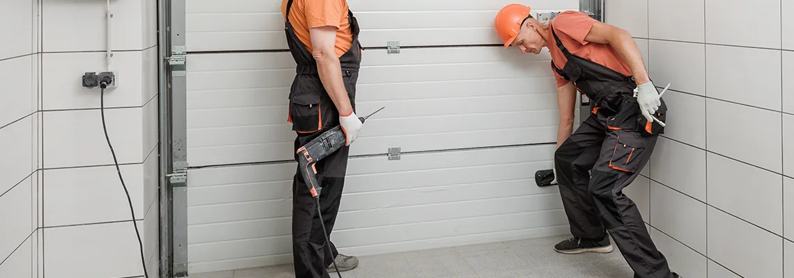 Fix Commercial Garage Door Issues in Carpentersville, Illinois